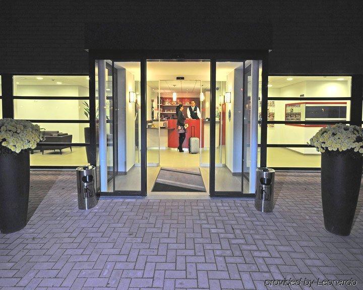 Dc Hotel Charleroi Airport Экстерьер фото