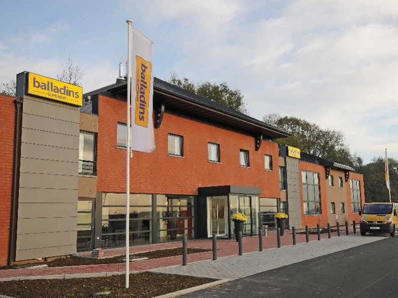 Dc Hotel Charleroi Airport Экстерьер фото
